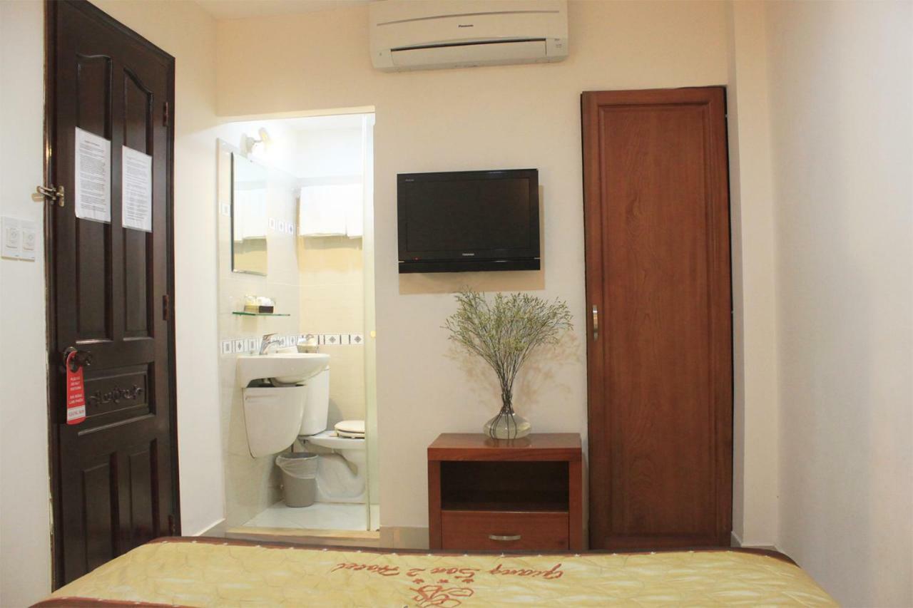 Giang Son 2 Hotel Ho Chi Minh City Bagian luar foto